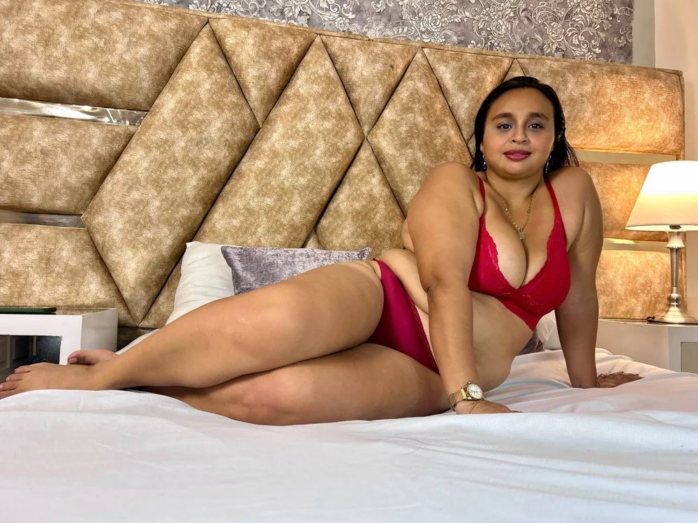 Angelina_Joyce offline chatrum