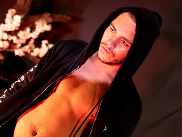 Tiger_Savage's Offline XXX Chat