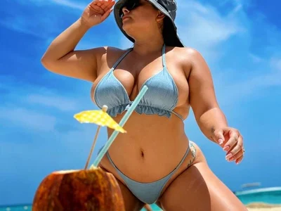 Angie_e