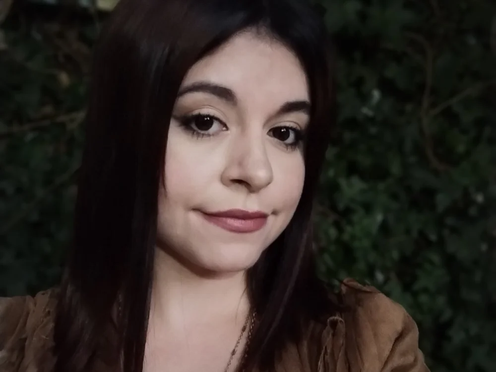 CherryMora's Offline Chat Room