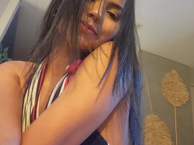 Naomi_velvett - Girl 