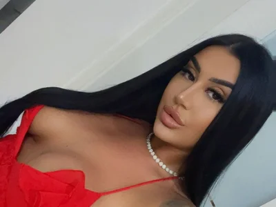 Ranya_Evy on StripChat