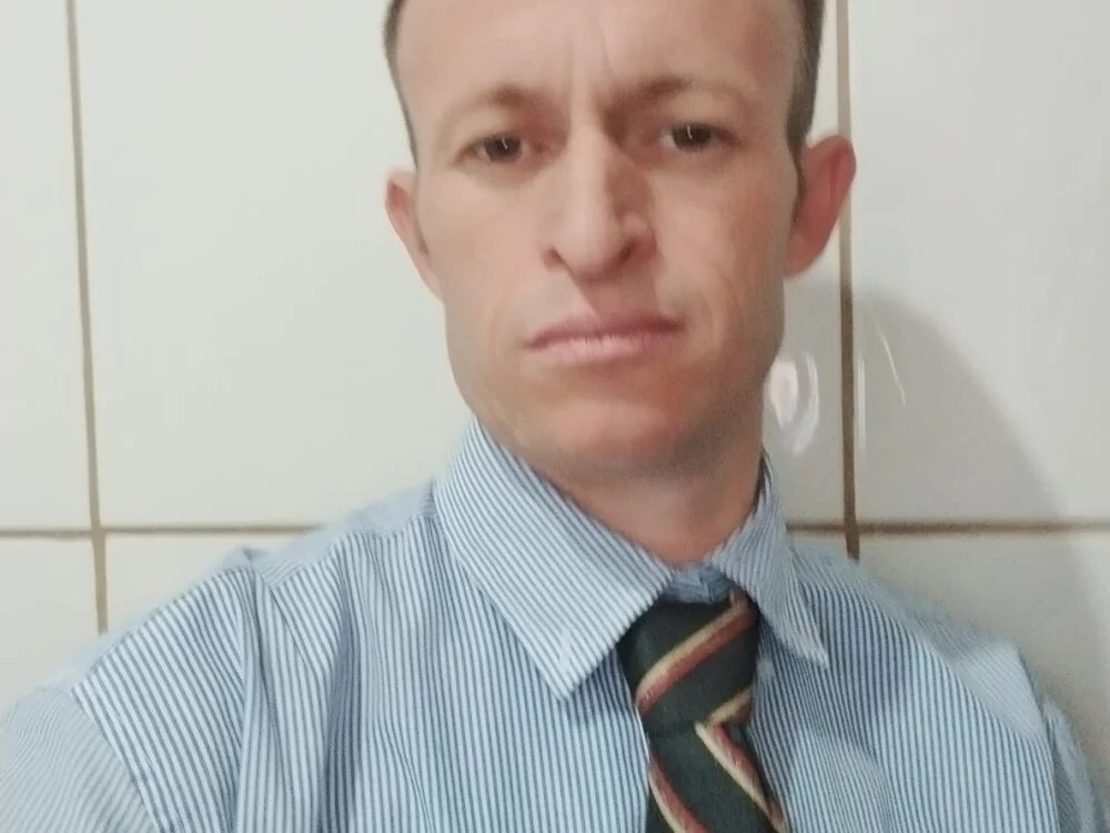 DeutschmanPeter 离线XXX聊天