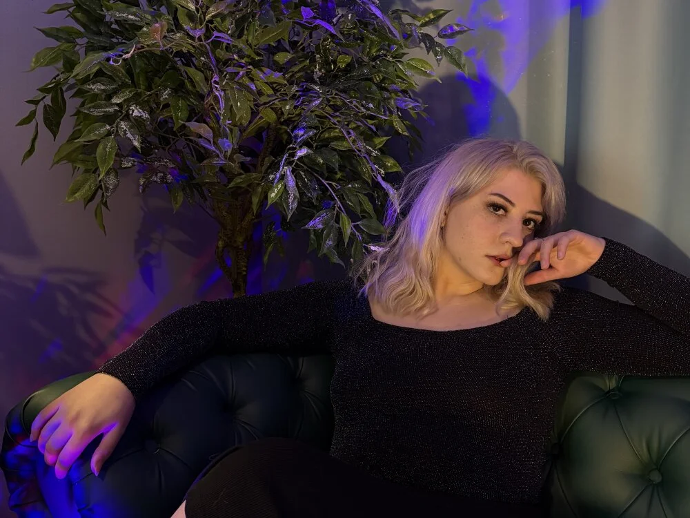 AdaGates' Offline XXX Chat