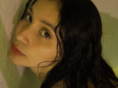 antonella_maitt1 webcam livesex profile in french cams