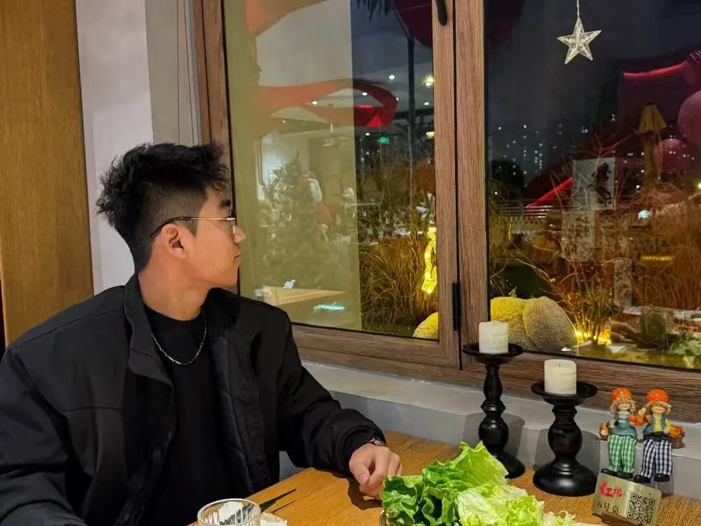 xiaofan006's Offline XXX Chat