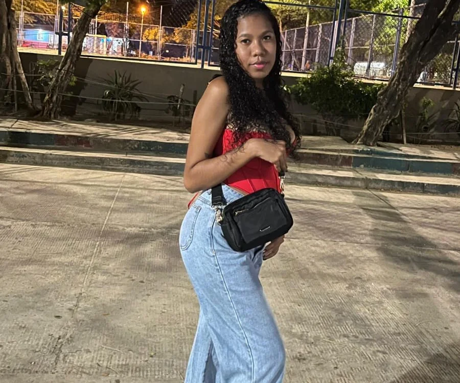 escarlysexi's most recent online preview