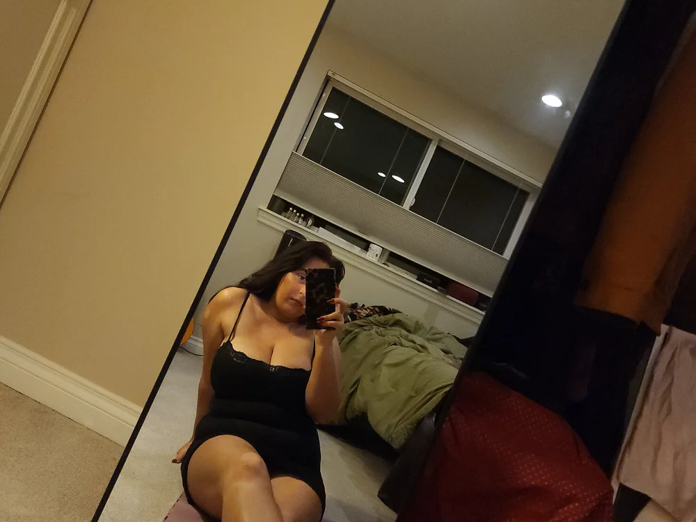 Honey7569's Offline XXX Chat