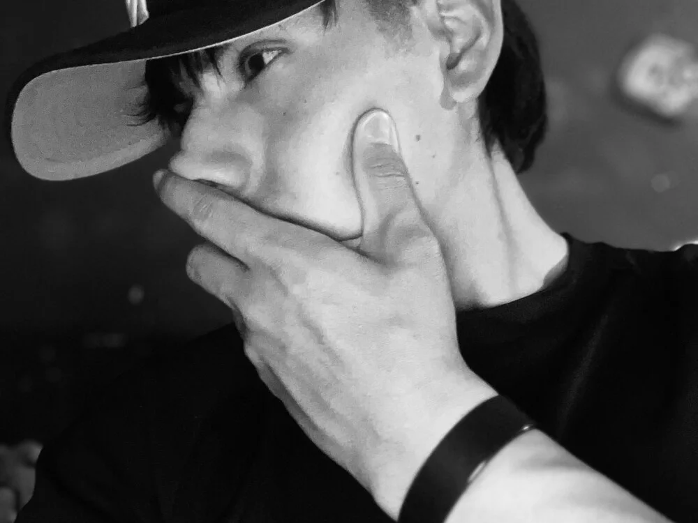 Dan_7579 离线XXX聊天