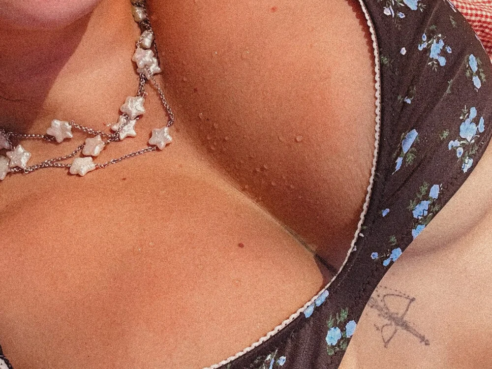 xhellsbells666x's Offline XXX Chat