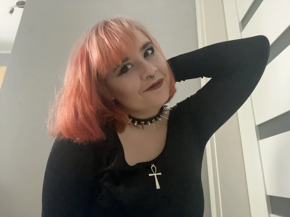 MorganaLips: συνομιλία ΧΧΧ εκτός σύνδεσης