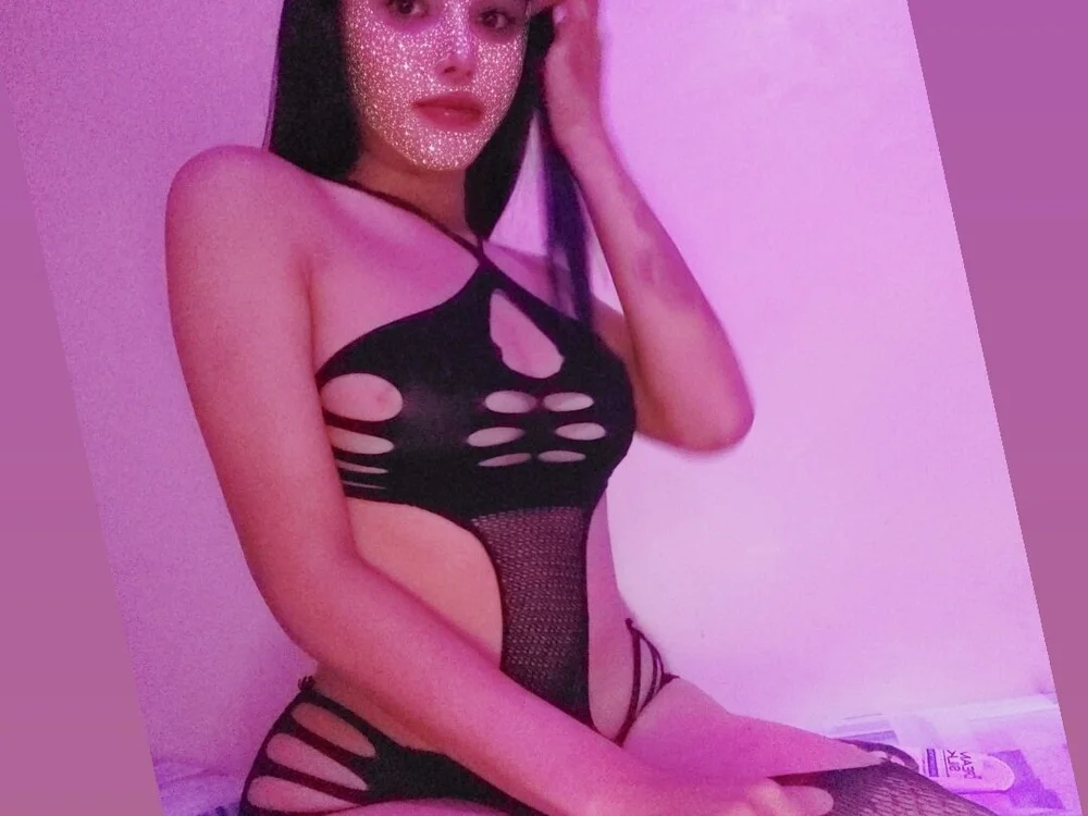 Shemale20's Offline XXX Chat