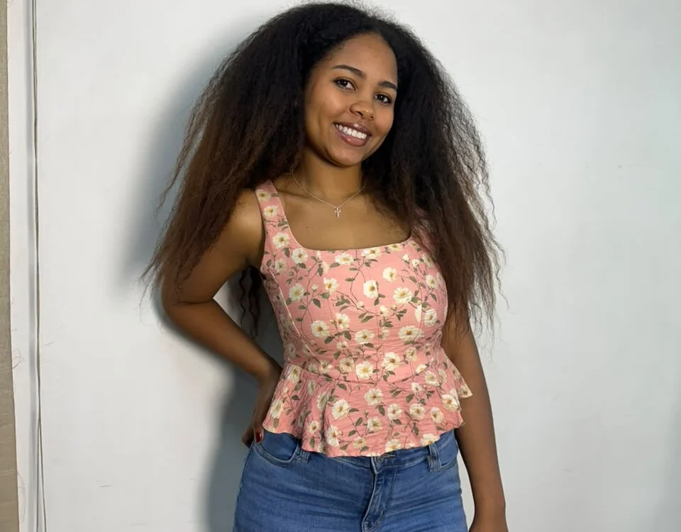 Nia_Turner 离线XXX聊天