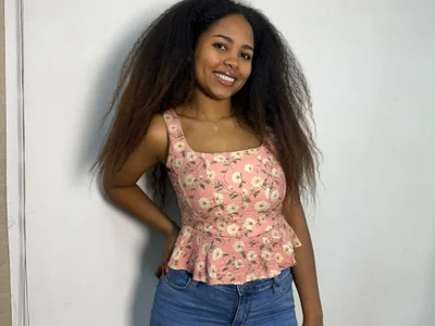 Nia_Turner - Girl 