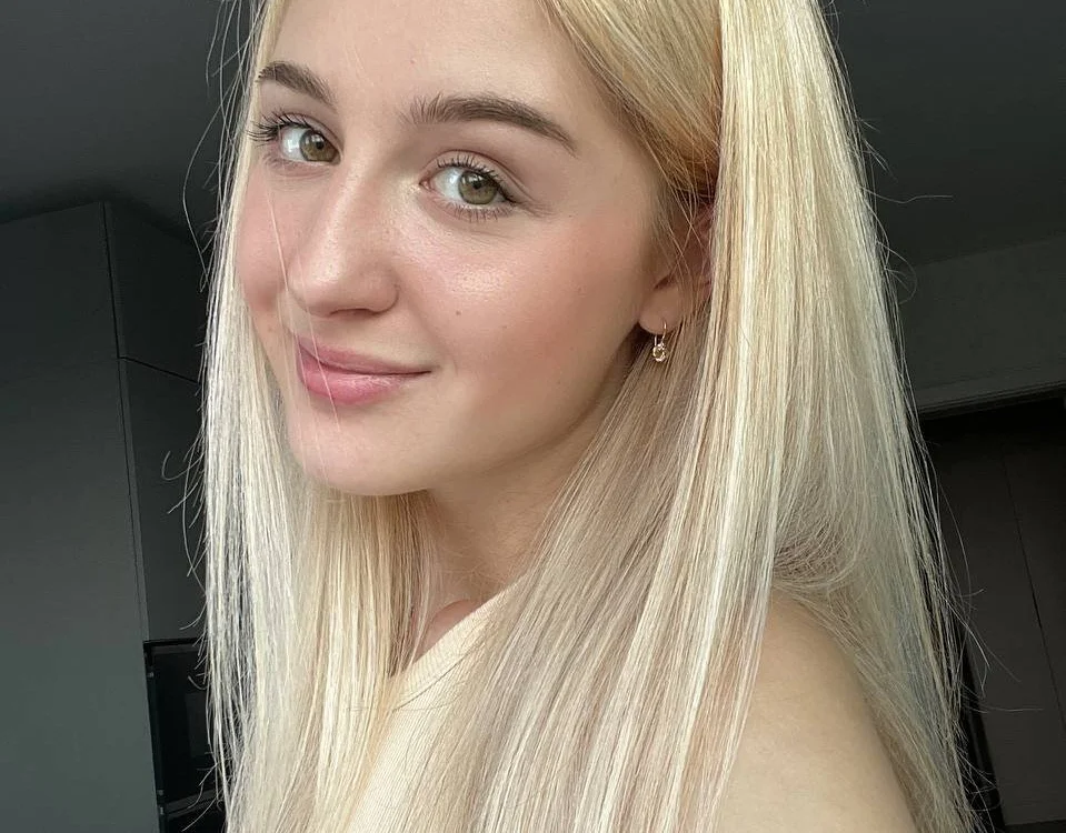 MarieEdwards' Offline XXX Chat