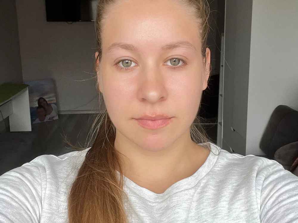 DeloisHarmison offline chatrum