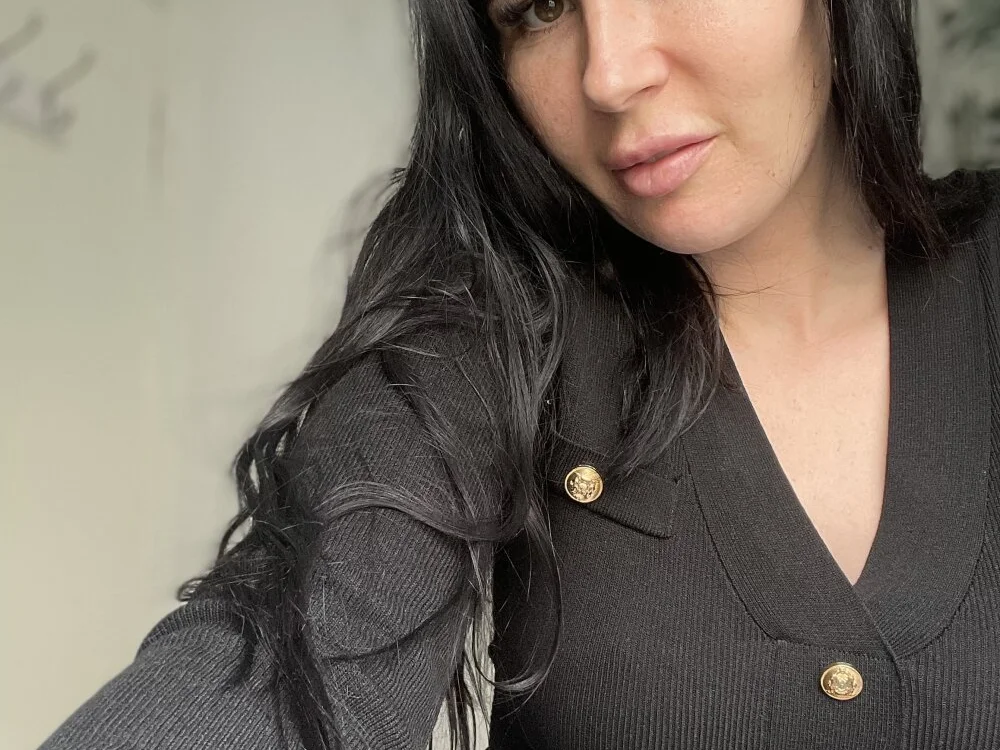 evie_rain's Offline XXX Chat