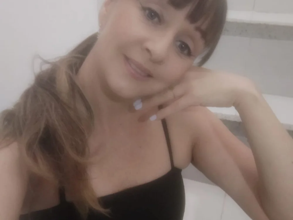 Ivanna_11's Offline XXX Chat