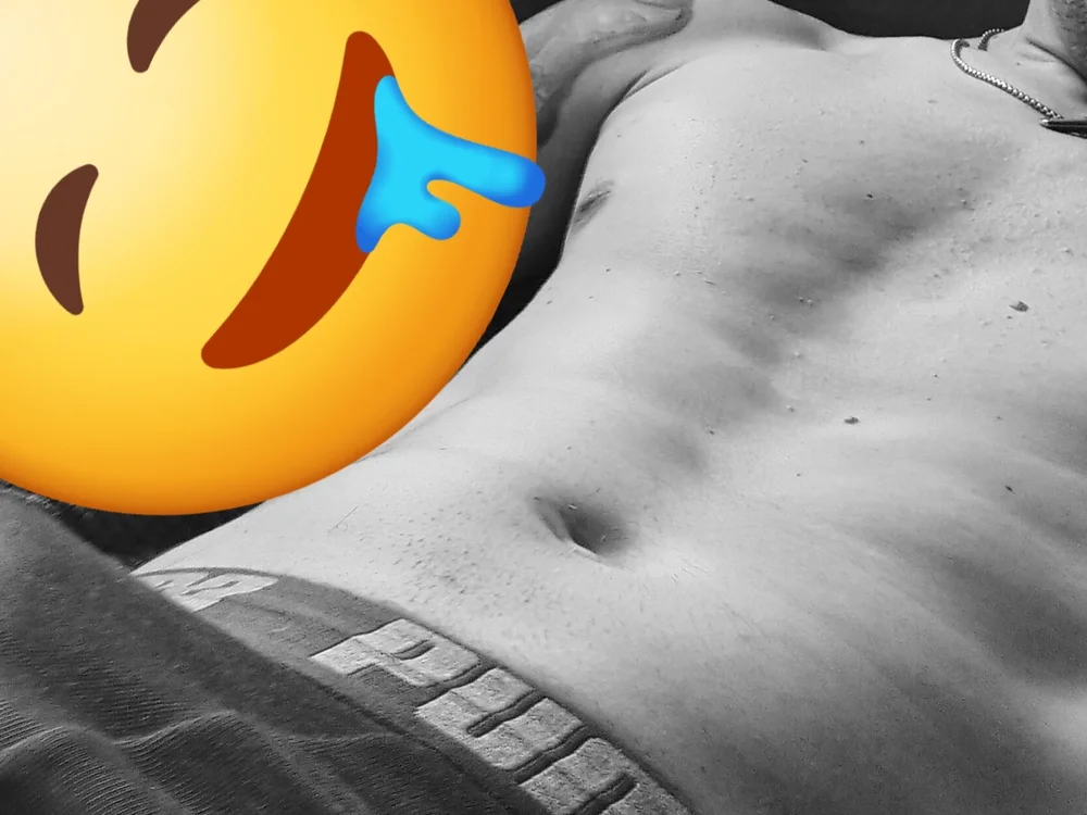 Blondul13's Offline XXX Chat