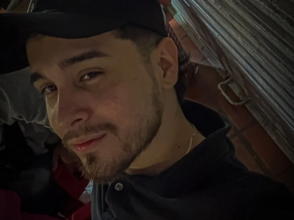 Офлайн-чат XXX Legacy_Couple