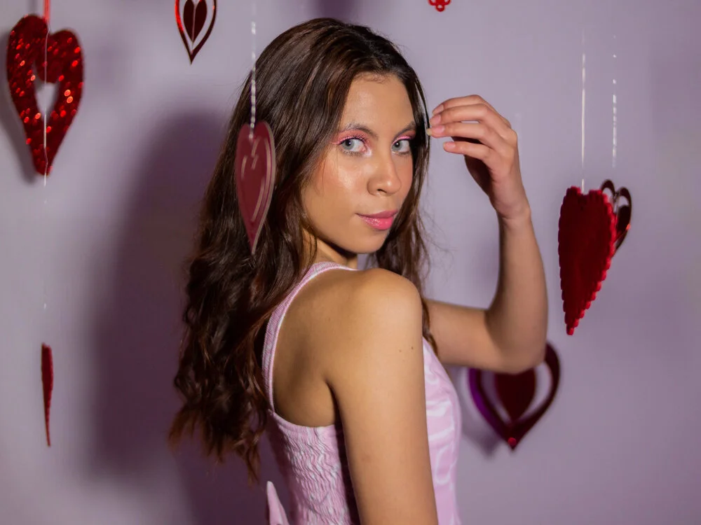 elevenskyのライブXXXチャット