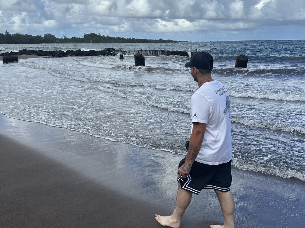 Hoodieaj0318's Offline XXX Chat