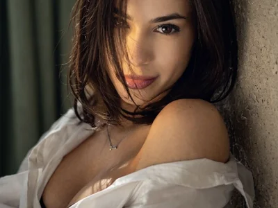 stripchat Alyonaqueen_