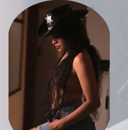 NOVA_BELLE's Offline Chat Room