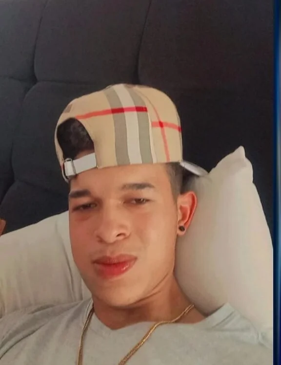 HelpedRule's Offline Chat Room