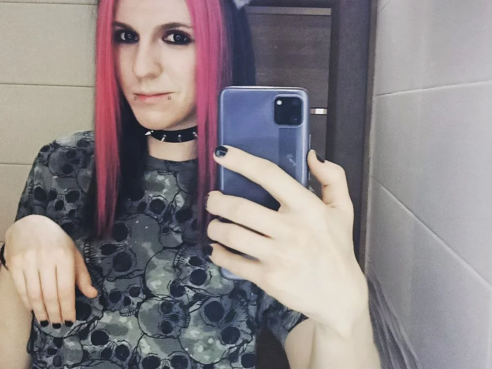 Selfish_Ness' Offline XXX Chat
