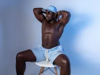 Модель Latrellx7