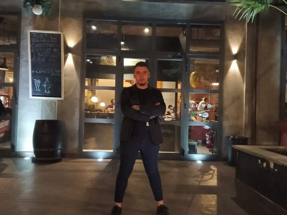 rocco132 Chat XXX offline