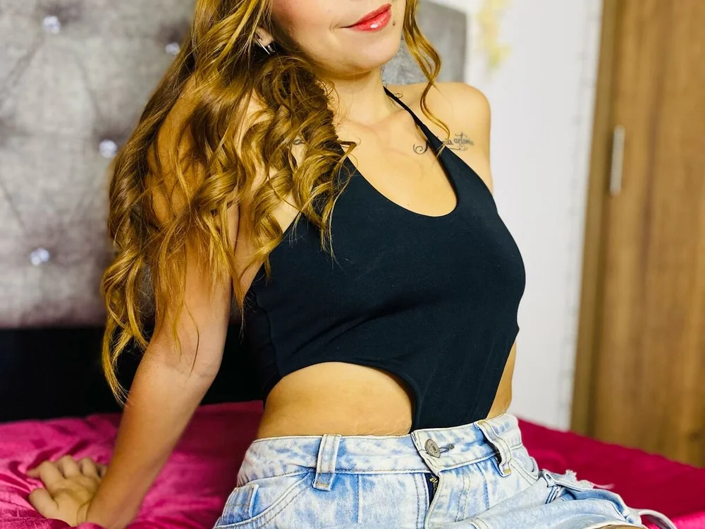 samantajones28's Offline Chat Room