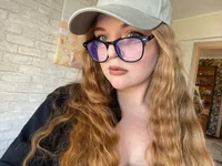 Evalove444 Adlı Modelin Canlı XXX Sohbeti