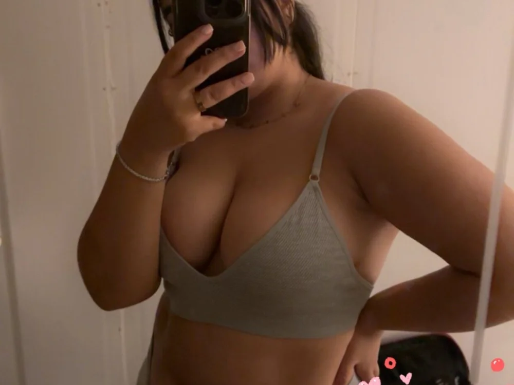 Chat +18 off-line de Therealbaddie666