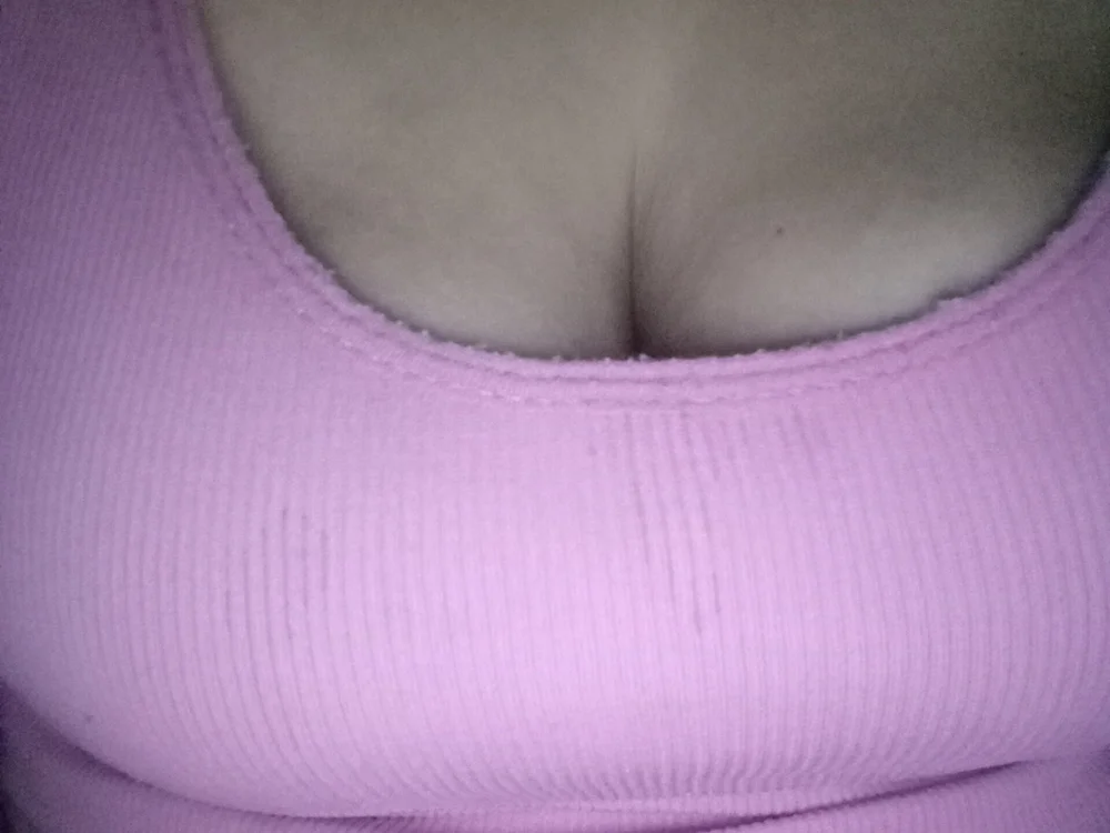 chaparrita_123's Offline XXX Chat
