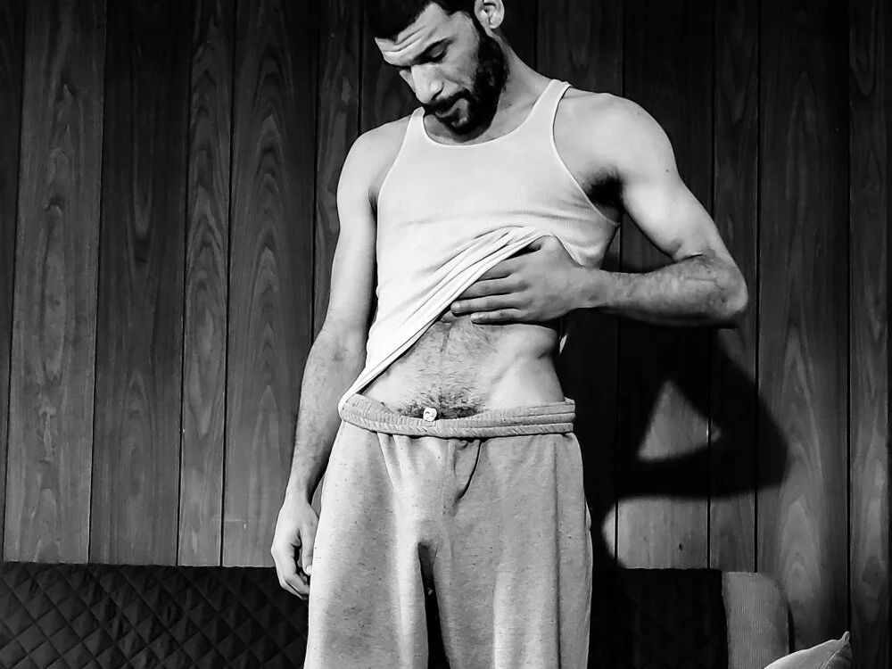 GuyInNY's Offline XXX Chat