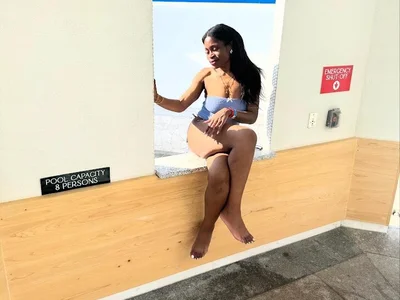 Nastydianastrips - Girl 