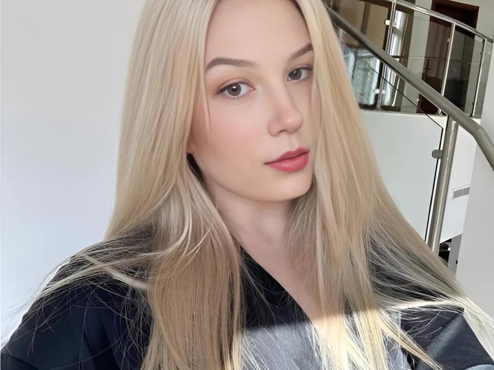 DarleneBrainard's Offline XXX Chat