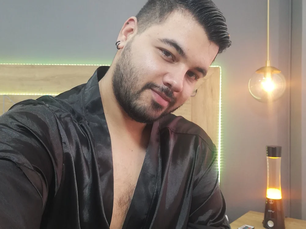 HarryMiclance's Offline Chat Room