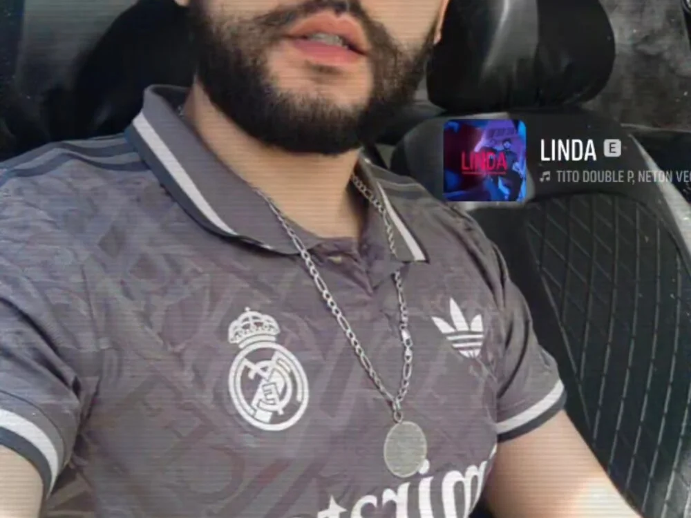 dickman10n Offline XXX chat