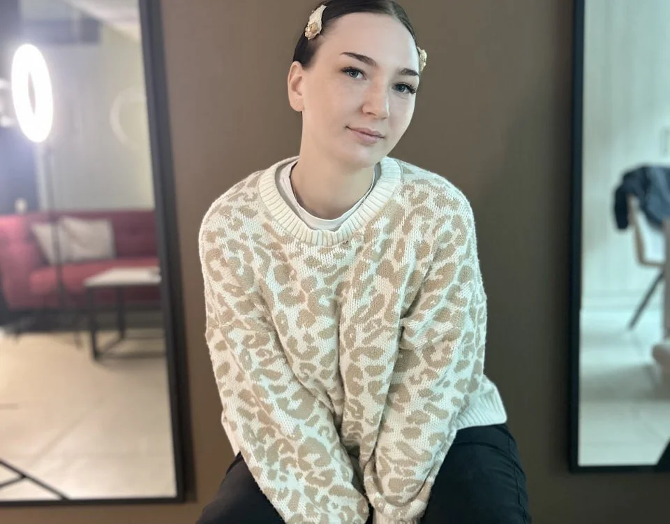 AlieBurns' Offline Chat Room