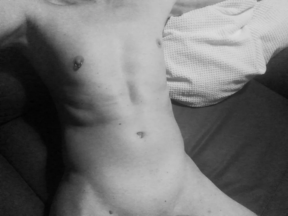 دردشة Bi-Sunny الجنسية دون اتصال