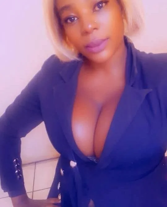 Chat XXX offline de boobie_artist