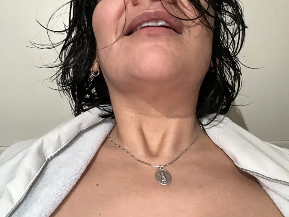 gagonina Chat XXX offline