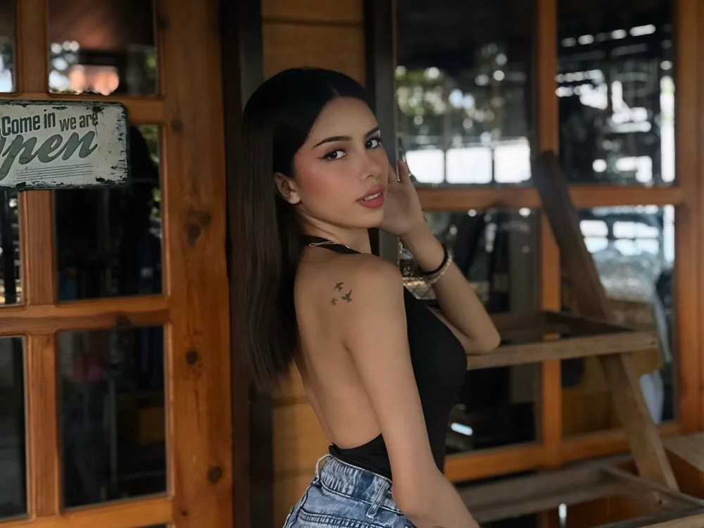 FinestGirlx Offline XXX-chat