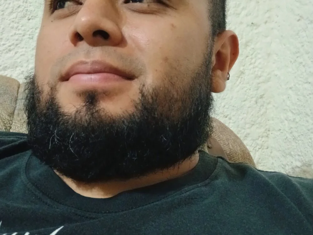 Vic_bicss Adlı Modelin Çevrimdışı XXX Sohbeti