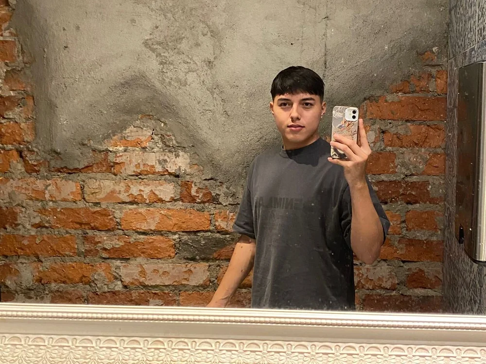 scarletl_17 offline chatrum