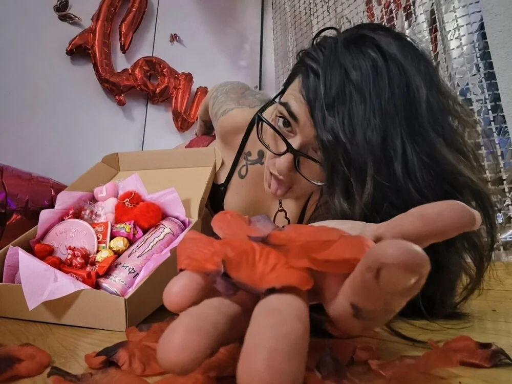 Maite4ever Obrolan XXX Offline