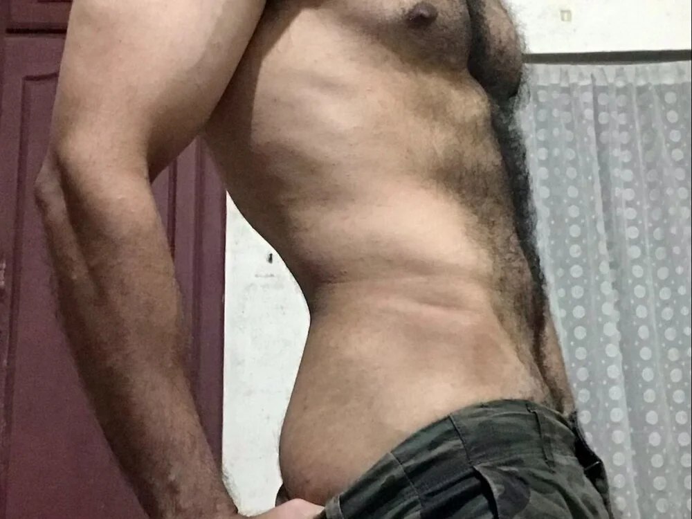 celibate-monk Adlı Modelin Çevrimdışı XXX Sohbeti